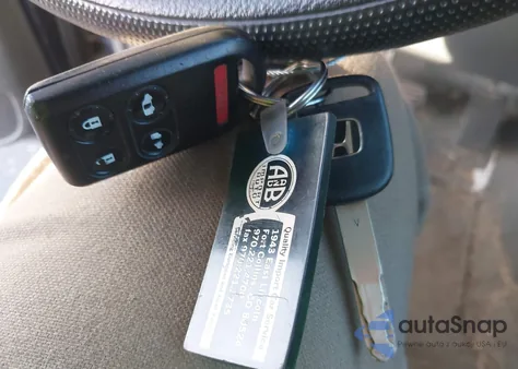 2006 Honda Odyssey Ex из США, поврежденный, VIN 5FNRL38476B084609